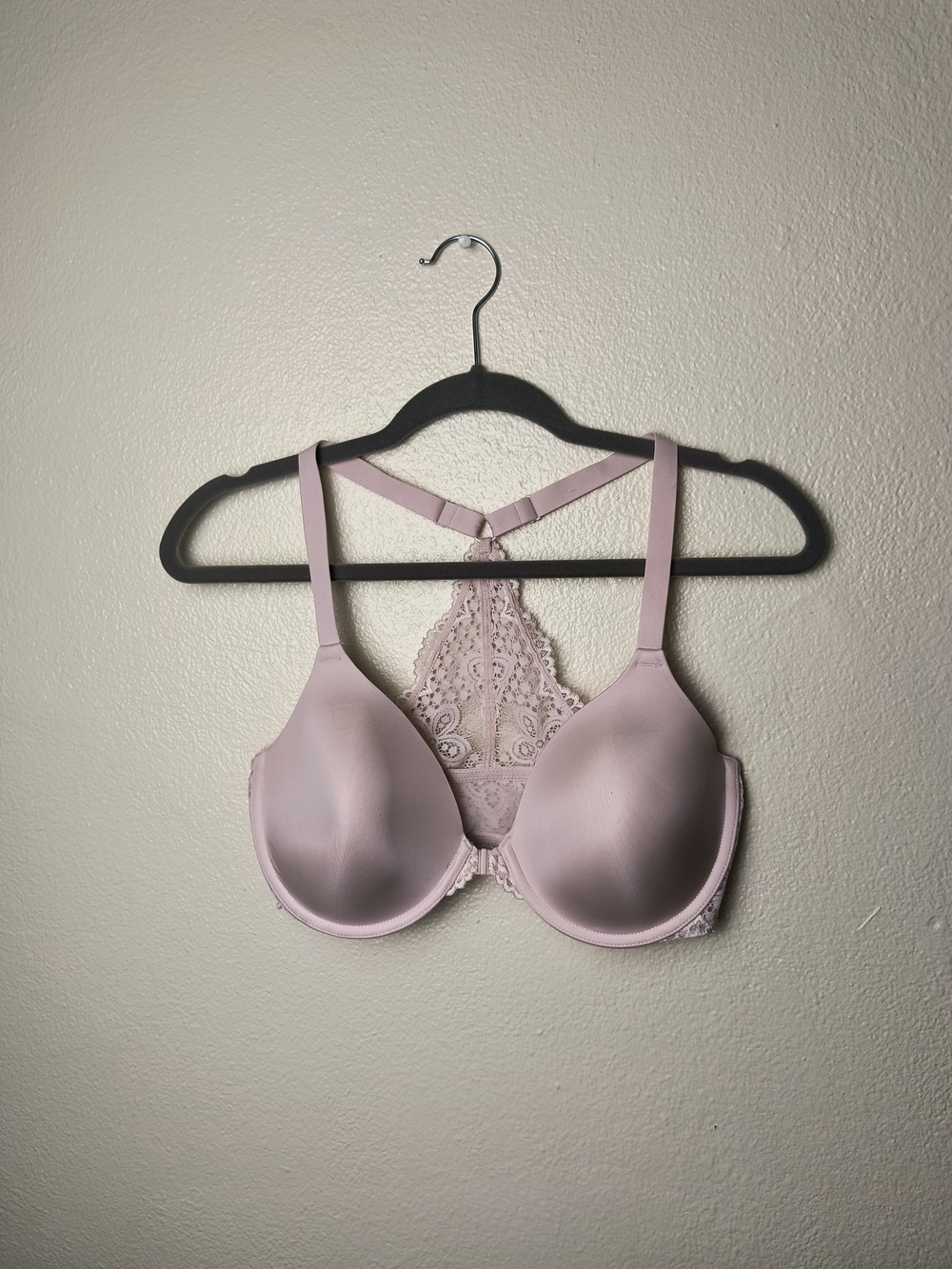 Maidenform 36D Light Pink Lace Racerback T-Shirt Bra